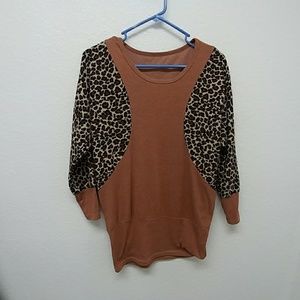 Leopard sweater top